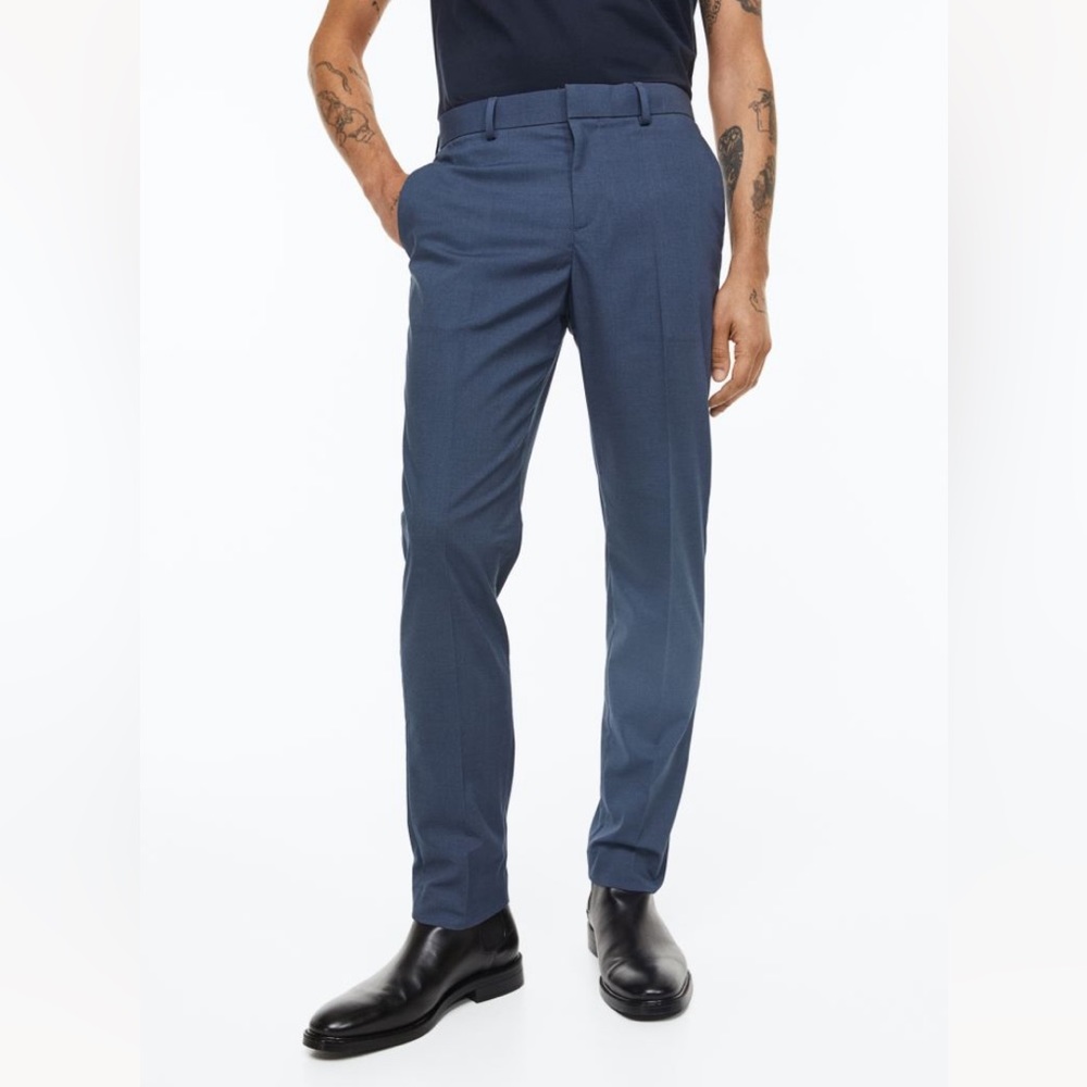 H&M Men’s Slim Fit Suit Pants. Dark Blue. 30R.